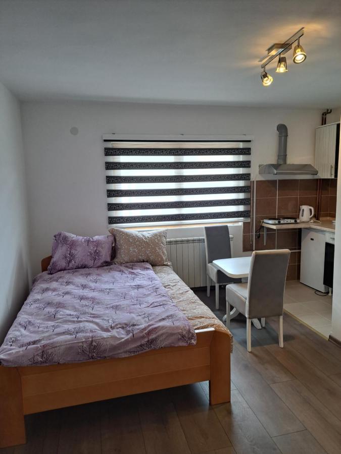 Apartments Neyla Сараево Экстерьер фото