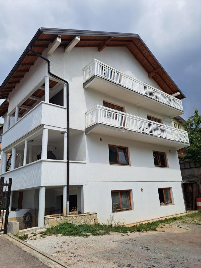 Apartments Neyla Сараево Экстерьер фото