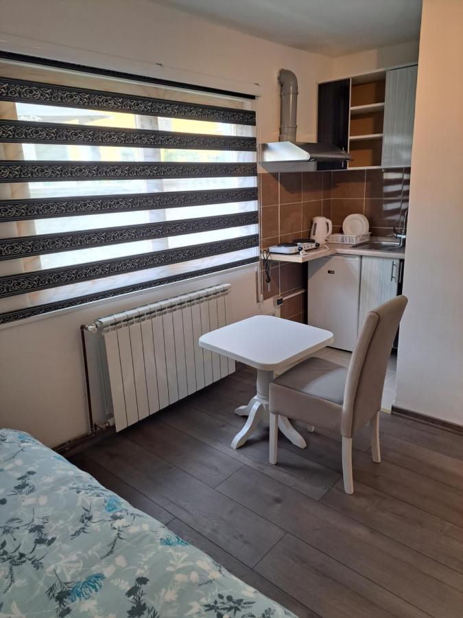 Apartments Neyla Сараево Экстерьер фото
